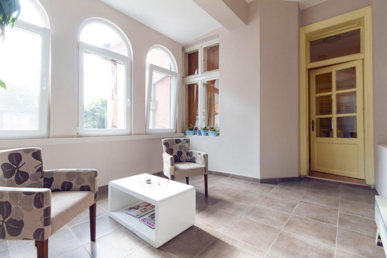 Apartment Sofija Ni Kültér fotó